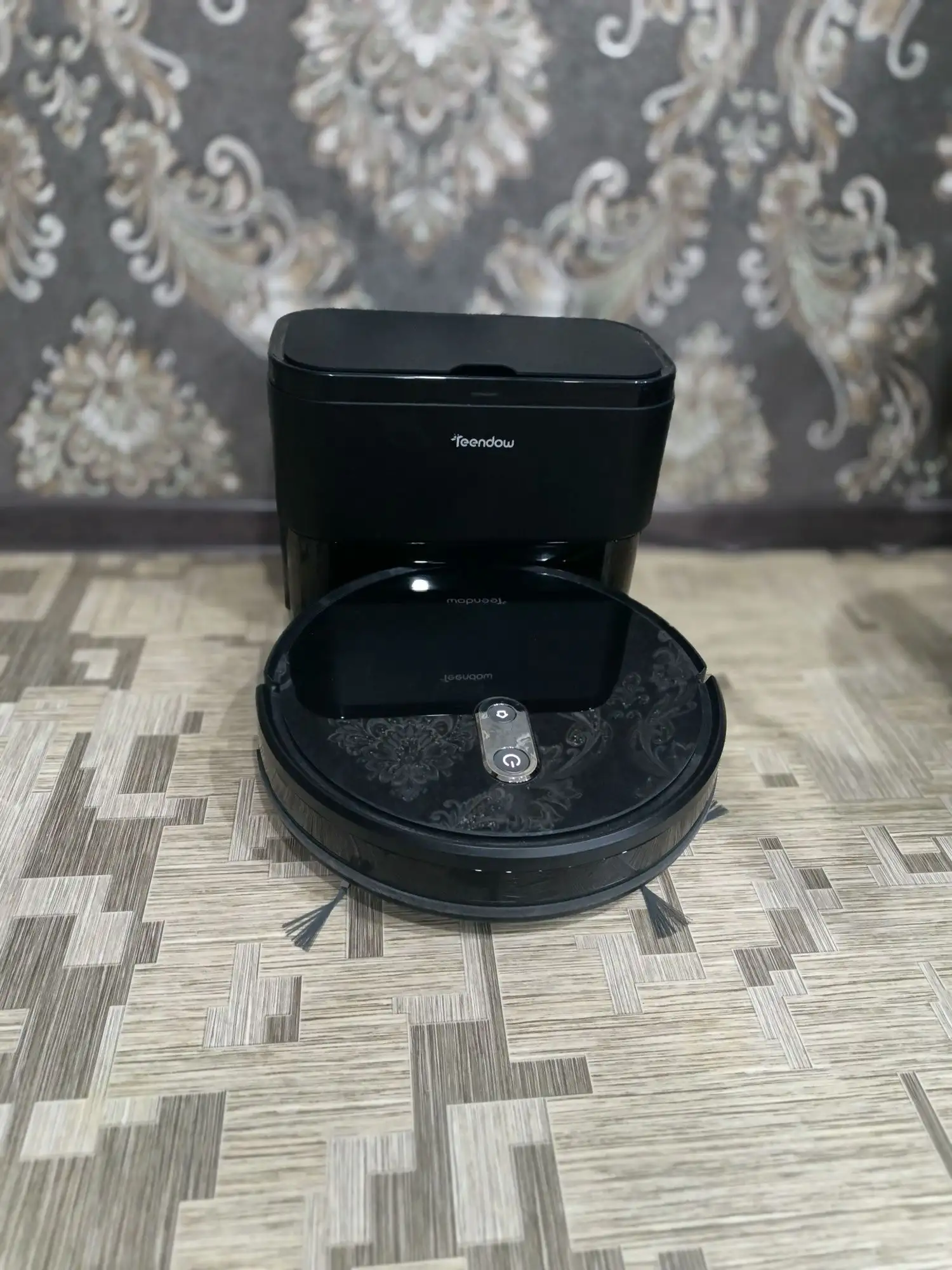 Робот пылесос