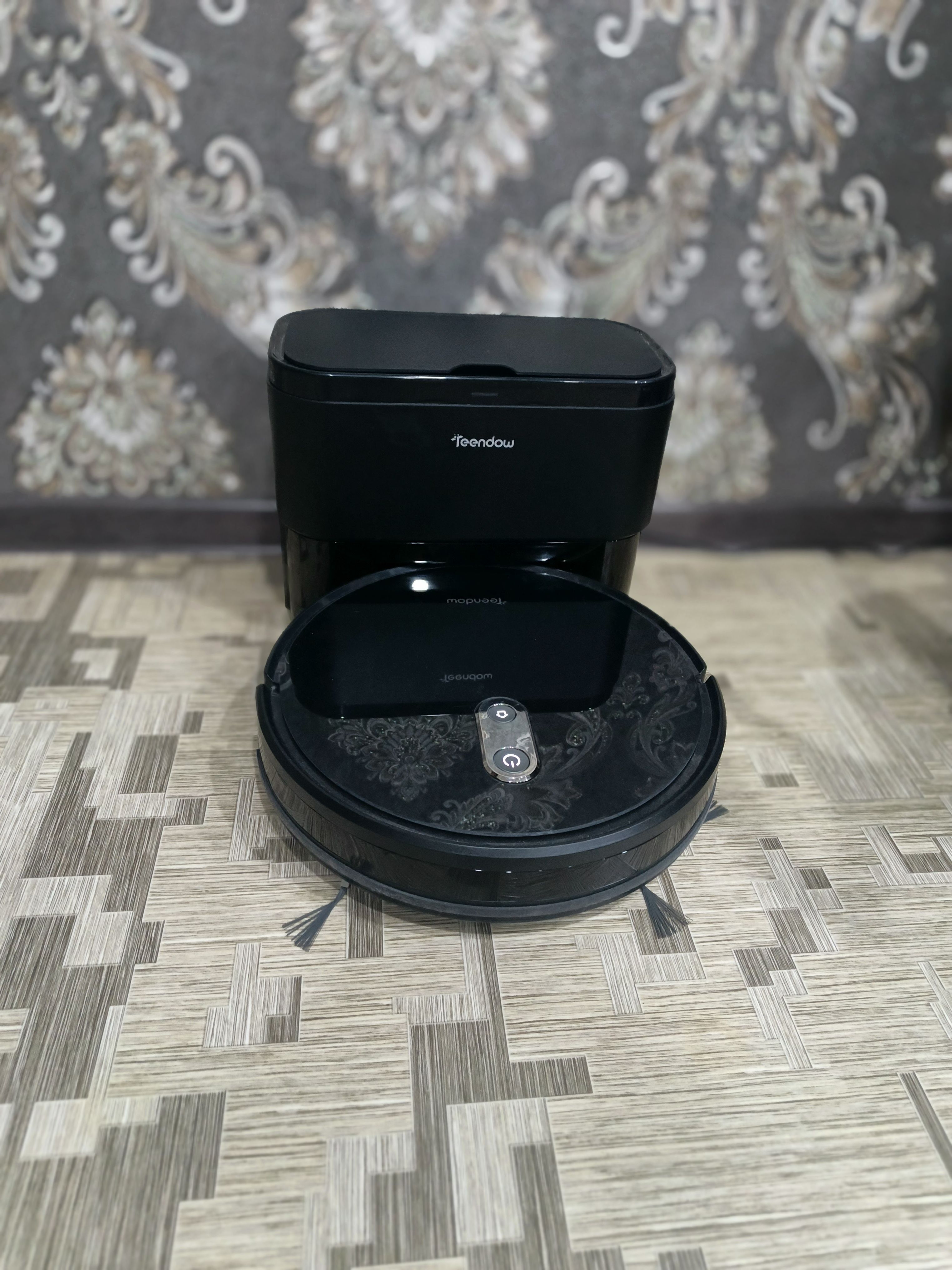 Робот пылесос