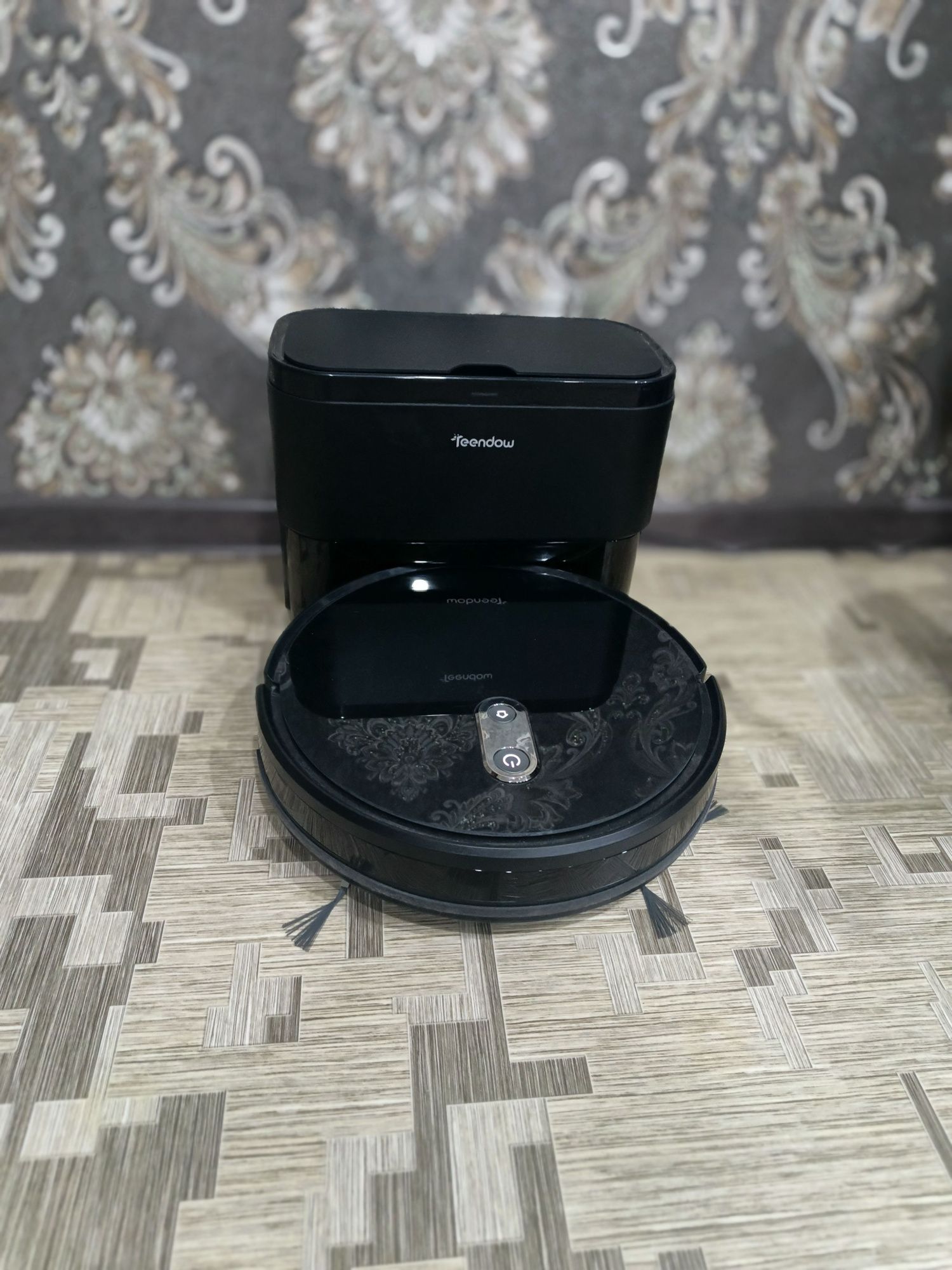 Робот пылесос